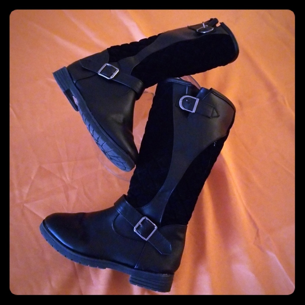 Quilted lined boots